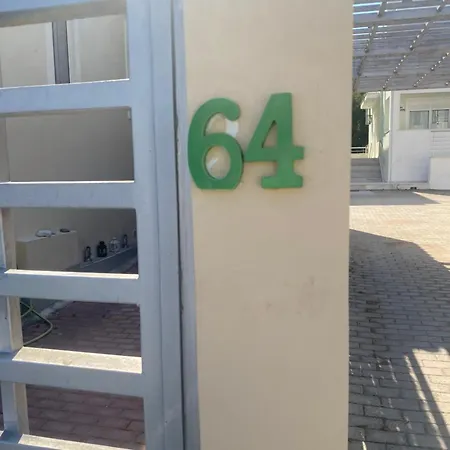 アパート Sea Front Maisonette